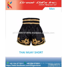 Personalizó su nombre y diseño de pantalones cortos de boxeo thai muay.